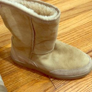 Ugg boots in excellent condition
